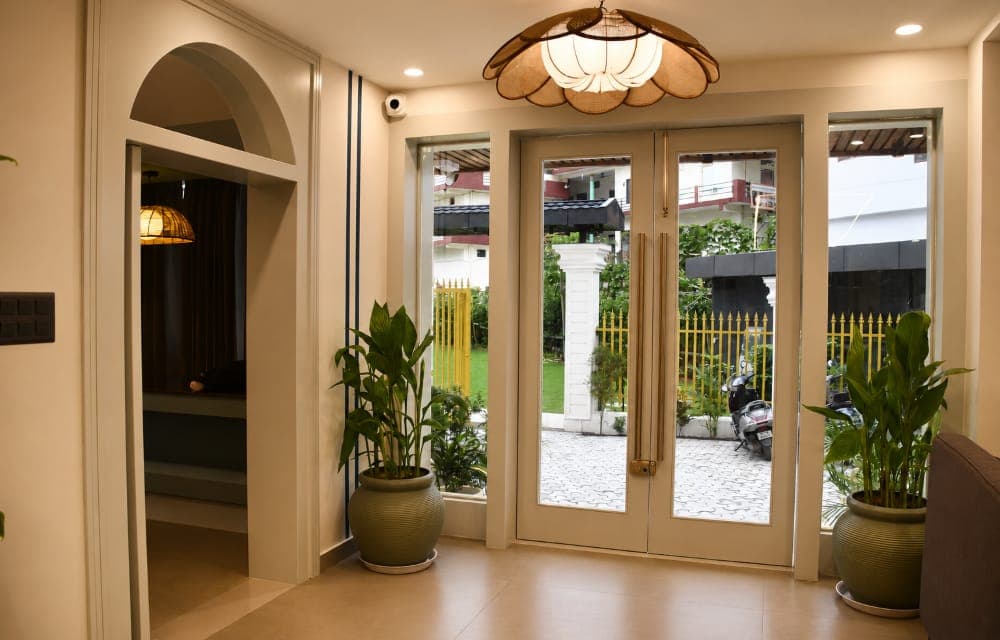 The lobby entrance at Arista Haven, Tapovan, Rishikesh