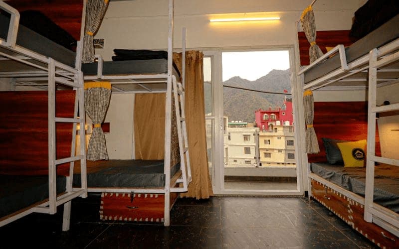 Inside the 12-Bed Mixed Dorm (AC) at The Hosteller Rishikesh, Upper Tapovan