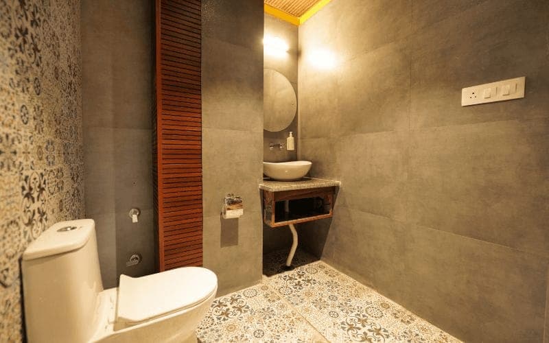 En-suite bathroom for the 8-Bed Mixed Dorm (Balcony, AC) at The Hosteller Rishikesh, Upper Tapovan