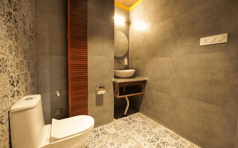 En-suite bathroom for the AC 8-Bed Dorm — Balcony at The Hosteller Rishikesh, Upper Tapovan