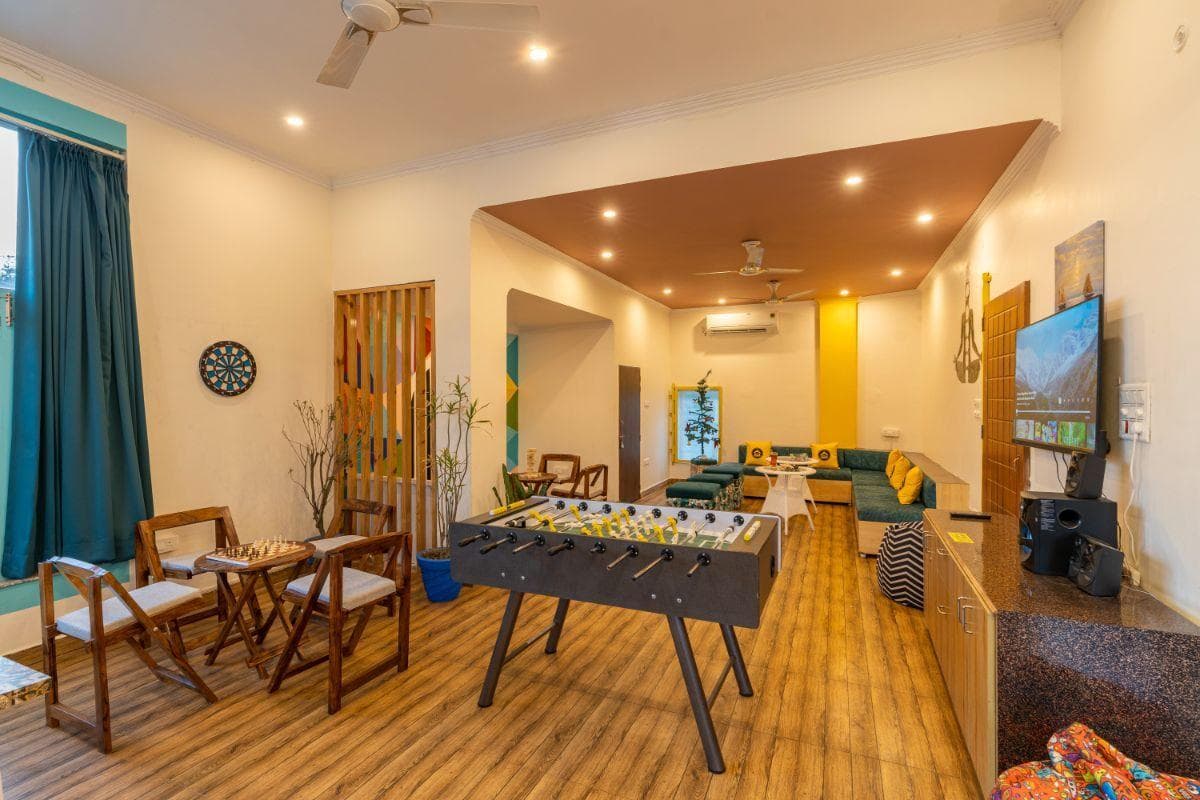 Games room at The Hosteller Rishikesh, Upper Tapovan