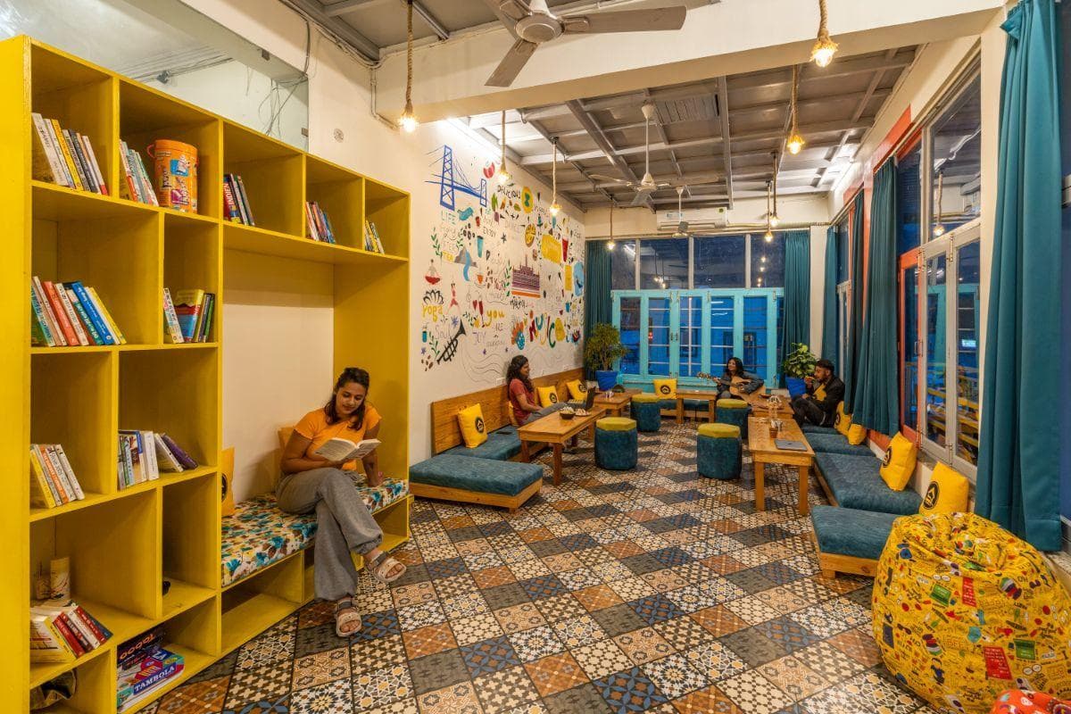Library and reading nook at The Hosteller Rishikesh, Upper Tapovan