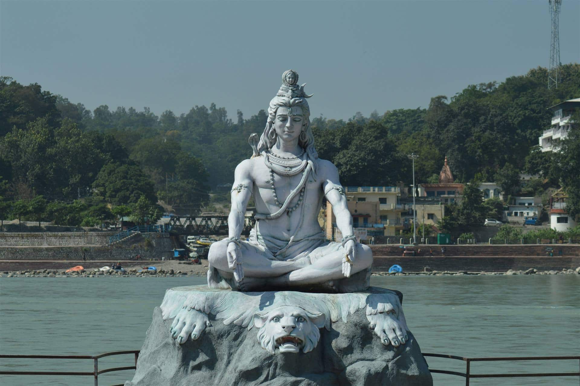 The Shiva statue by the Ganga at Parmarth Niketan, Rishikesh
